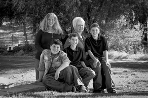 Family Portraits Generational Tracy McCrackin Photography - Tracy McCrackin Photography