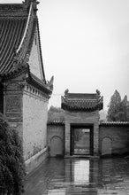 Load image into Gallery viewer, Chinese Siheyuan Courtyard 5 x 7 / B&amp;W Tracy McCrackin Photography GiclŽe - Tracy McCrackin Photography