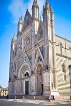 Load image into Gallery viewer, siena-cathedrals-of-italy