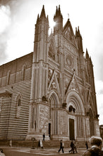 Load image into Gallery viewer, Orvieto Cathedral of Italy 5 x 7 / BW Tracy McCrackin Photography GiclŽe - Tracy McCrackin Photography