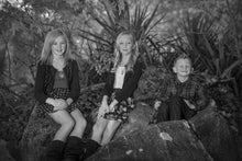 Load image into Gallery viewer, Fall Family Portraits Tracy McCrackin Photography - Tracy McCrackin Photography